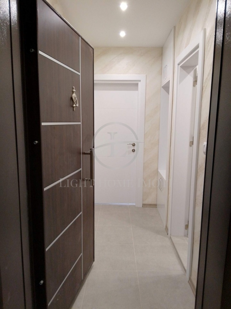 De vânzare  1 dormitor Plovdiv , Hristo Smirnensci , 75 mp | 48005582 - imagine [8]