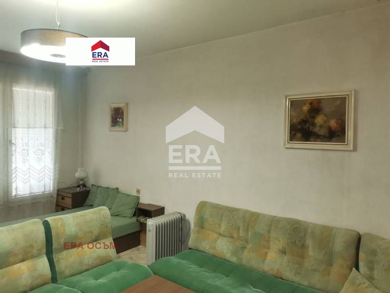 Продава  2-стаен, град Ловеч, Широк център • 53 690 EUR • ID 25929943 — holmes.bg - [1] 