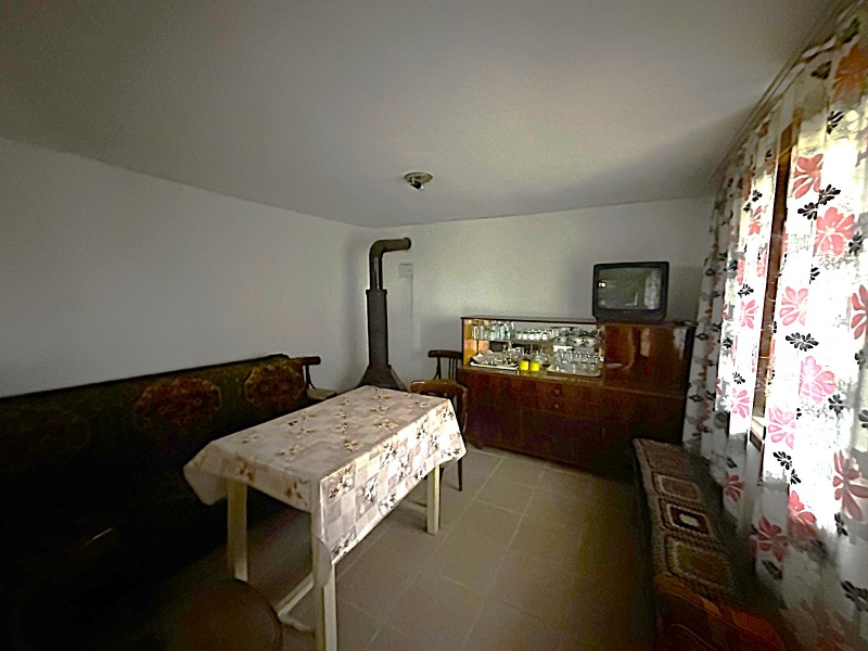 Продава  Вила област Шумен , с. Сушина , 43 кв.м | 10434869 - изображение [3]