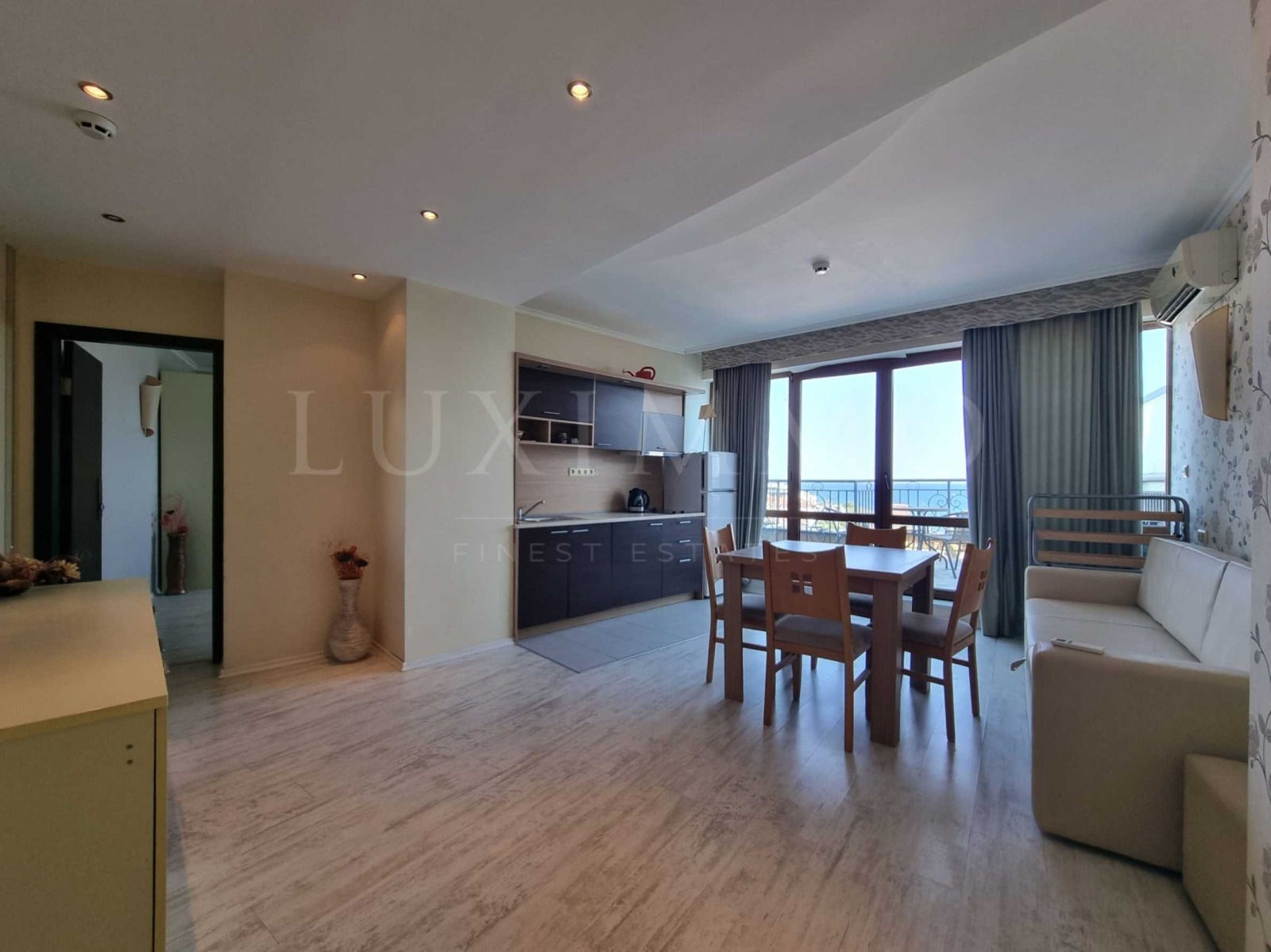 Продава 2-СТАЕН, гр. Свети Влас, област Бургас, снимка 2 - Апартаменти - 51206147