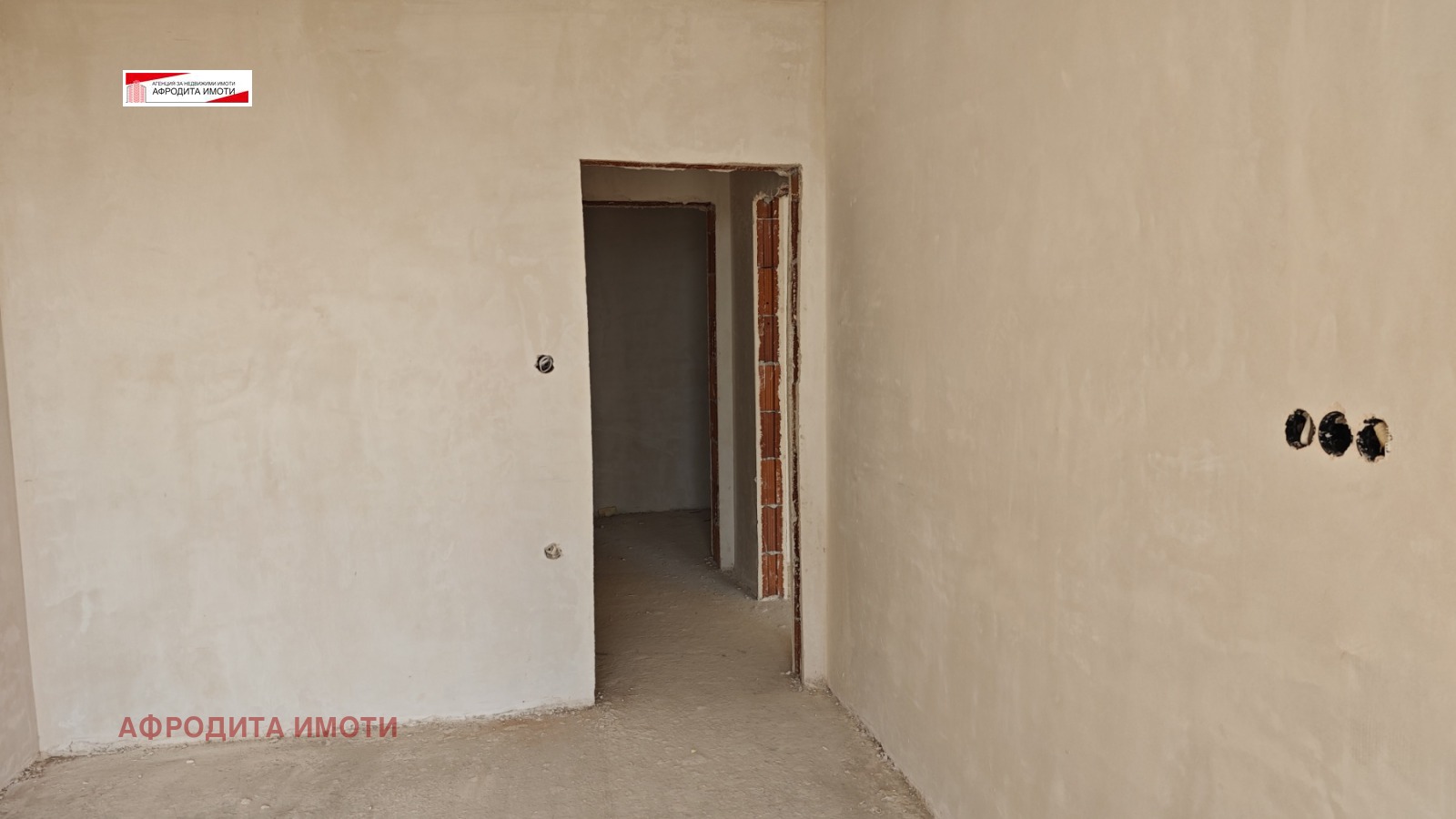 Продава 2-СТАЕН, гр. Стара Загора, Три чучура - център, снимка 2 - Апартаменти - 56163048