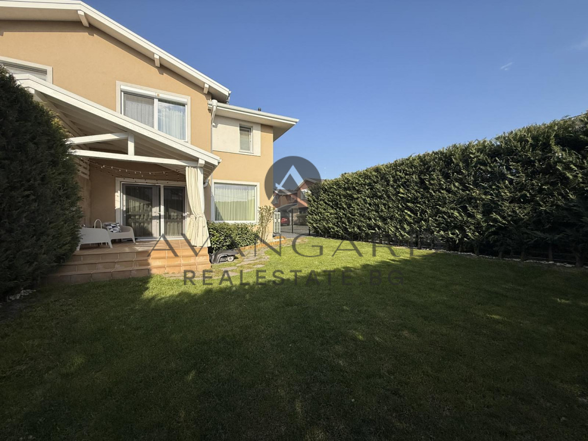 Продава КЪЩА, с. Ягодово, област Пловдив