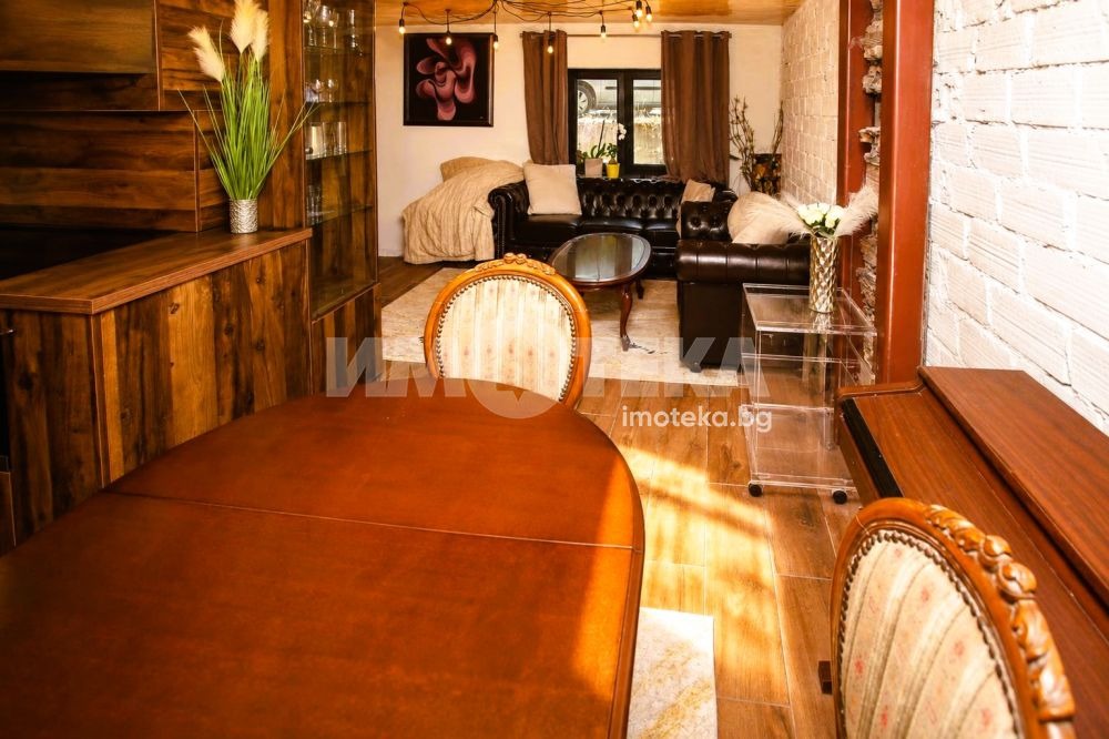 Продава КЪЩА, гр. София, с. Лозен, снимка 3 - Къщи - 55988888