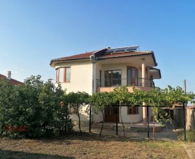 House Marinka, Burgas 1