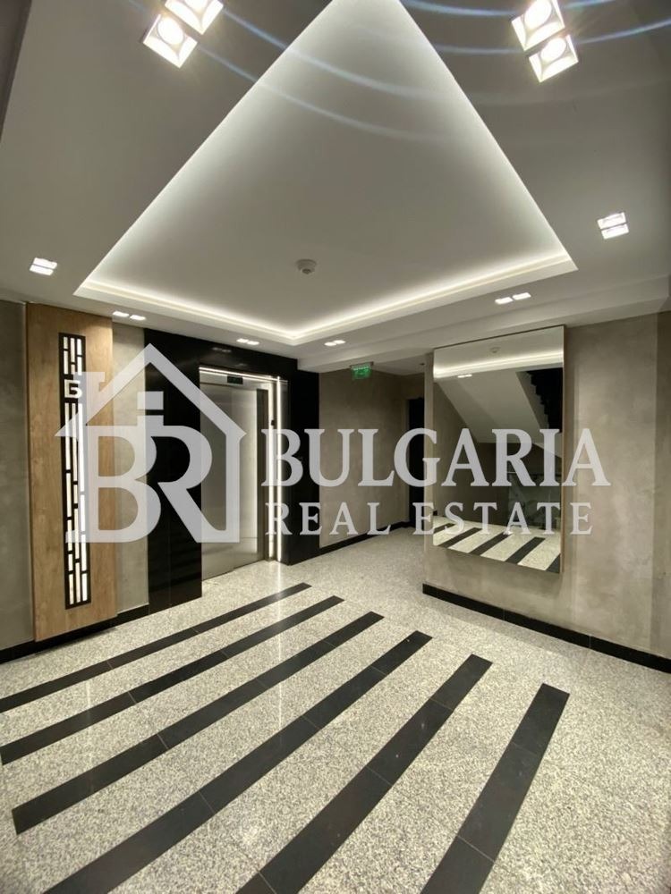 Продава 2-СТАЕН, гр. Варна, Бриз, снимка 2 - Апартаменти - 53275497