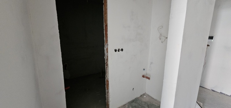 Продава  3-стаен град София , Редута , 150 кв.м | 38398511 - изображение [3]