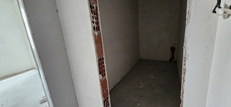 Продава  3-стаен град София , Редута , 150 кв.м | 38398511 - изображение [4]
