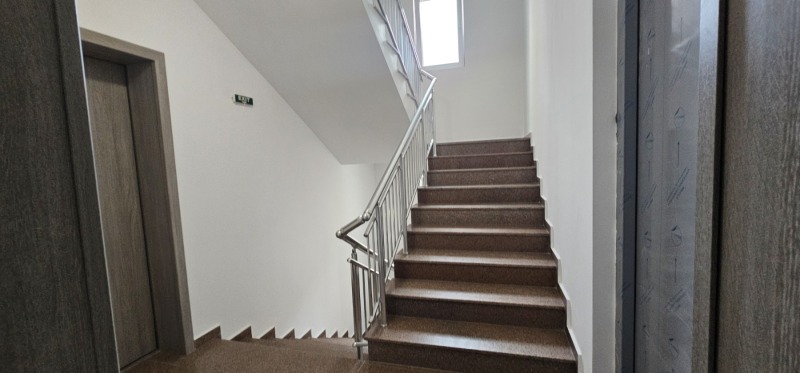 Продава  3-стаен град София , Редута , 150 кв.м | 38398511 - изображение [7]