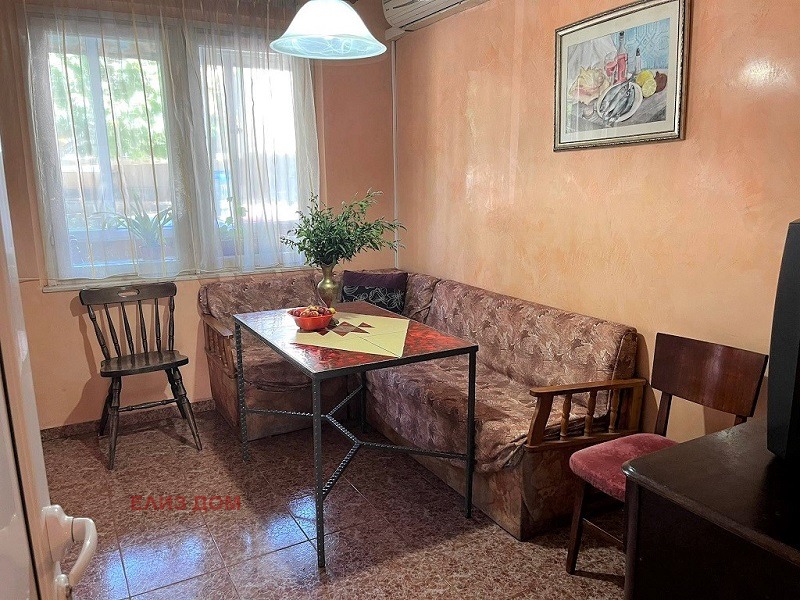 Zu verkaufen  3 Schlafzimmer Warna , Sportna zala , 110 qm | 70447527 - Bild [5]