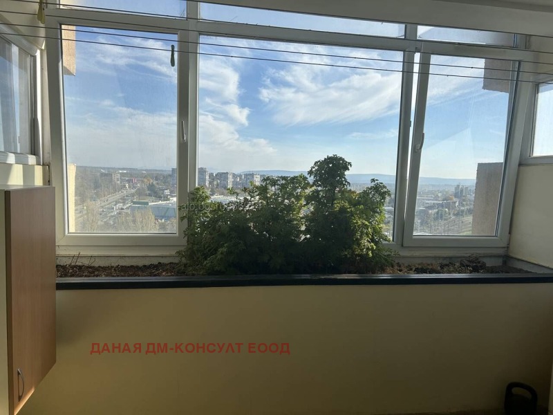 Продава МНОГОСТАЕН, гр. Шумен, Пазара, снимка 14 - Апартаменти - 52330150