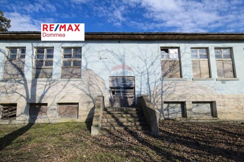 Продава КЪЩА, с. Просечен, област Варна