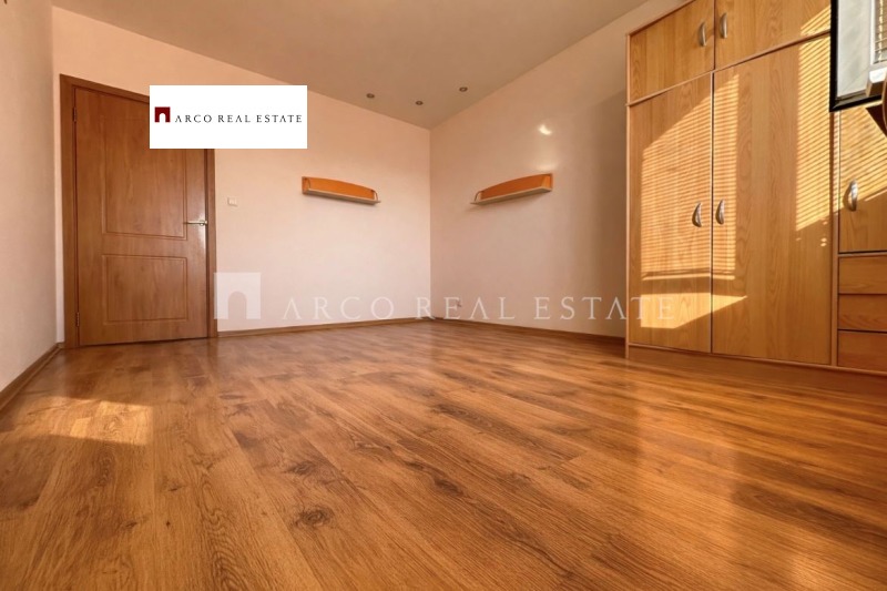 Продава 3-СТАЕН, гр. София, Фондови жилища