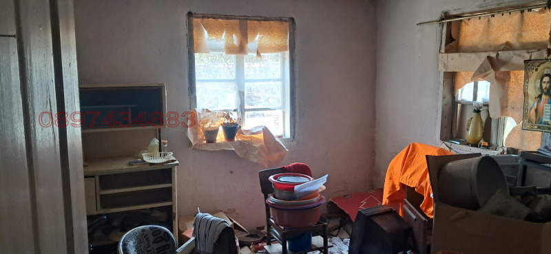 Продава КЪЩА, с. Джулюница, област Велико Търново, снимка 5 - Къщи - 52779175