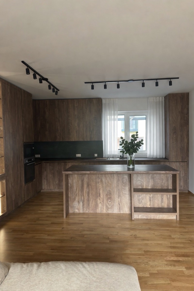 Продава КЪЩА, гр. София, с. Лозен, снимка 2 - Къщи - 51376316