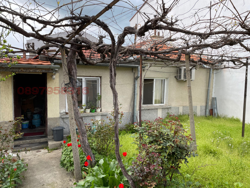 Продава КЪЩА, гр. Ямбол, Аврен, снимка 4 - Къщи - 52769900