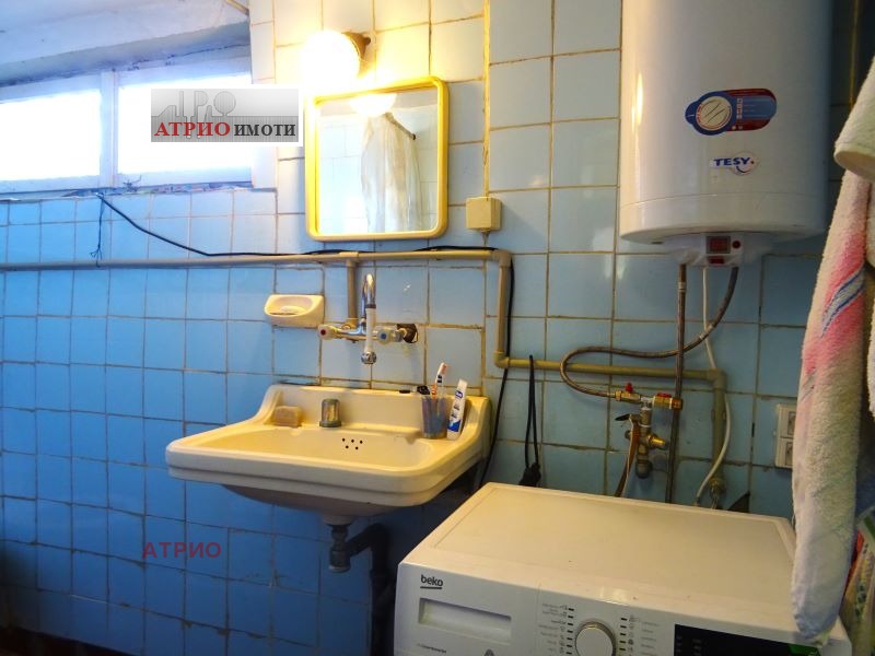 Продава КЪЩА, гр. София, с. Мало Бучино, снимка 12 - Къщи - 54939420