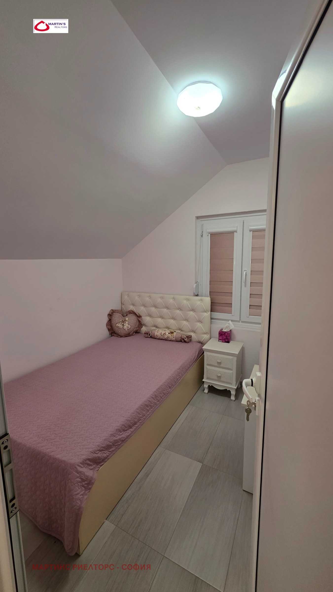 Продава КЪЩА, с. Коларово, област Благоевград, снимка 14 - Къщи - 55661635