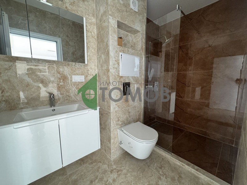 De vânzare  1 dormitor Șumen , Traciia , 69 mp | 49165927 - imagine [4]