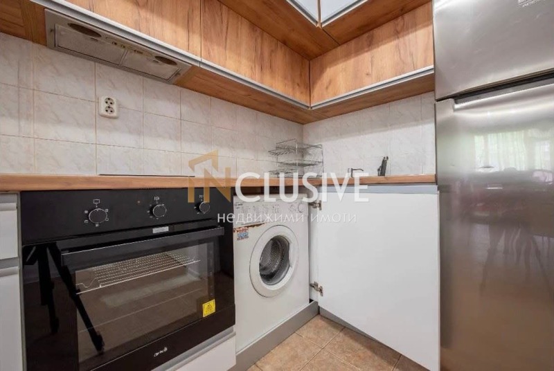 Продава  3-стаен град Варна , Стадион Спартак , 90 кв.м | 84213961 - изображение [3]