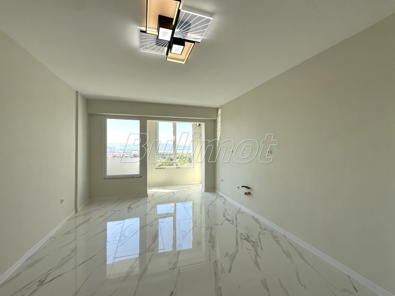 Продава 3-СТАЕН, гр. Варна, Трошево, снимка 2 - Апартаменти - 51579780