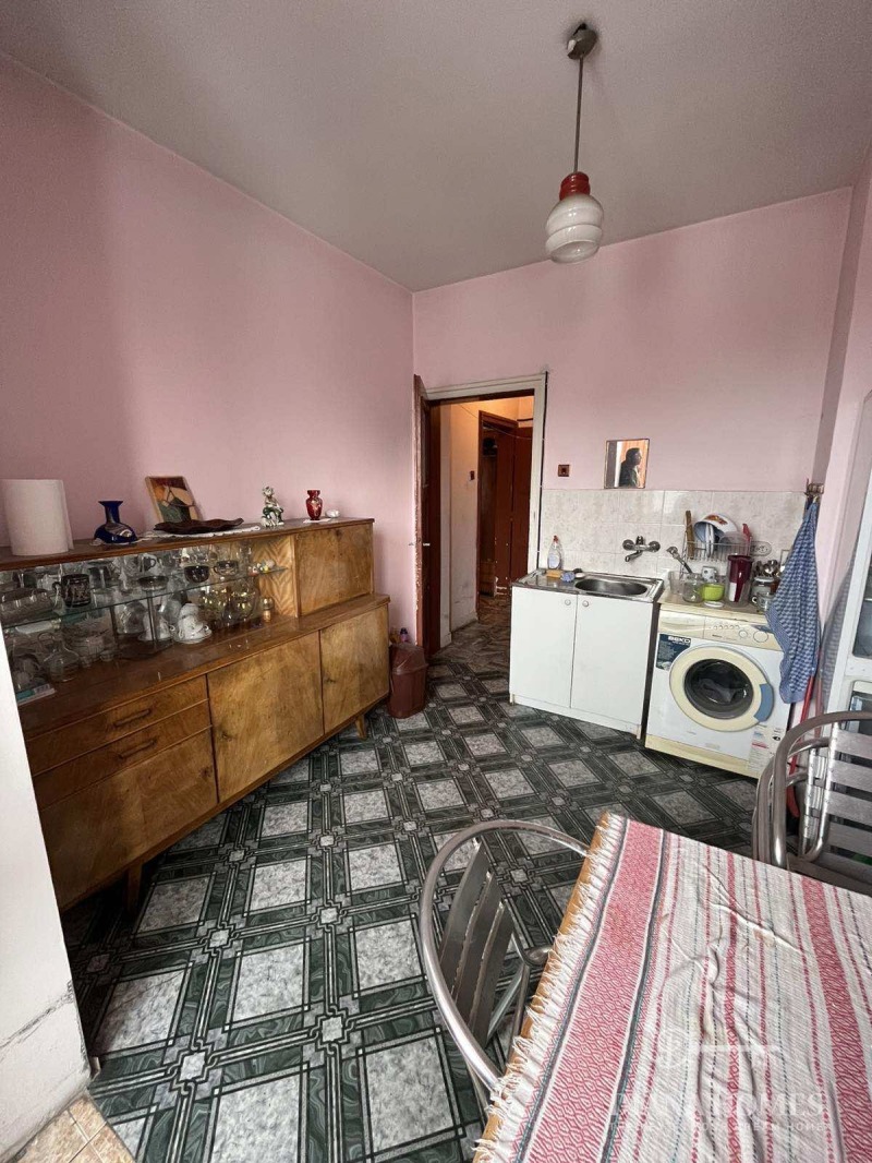 Zu verkaufen  1 Schlafzimmer Sofia , Zona B-19 , 69 qm | 59065653 - Bild [12]