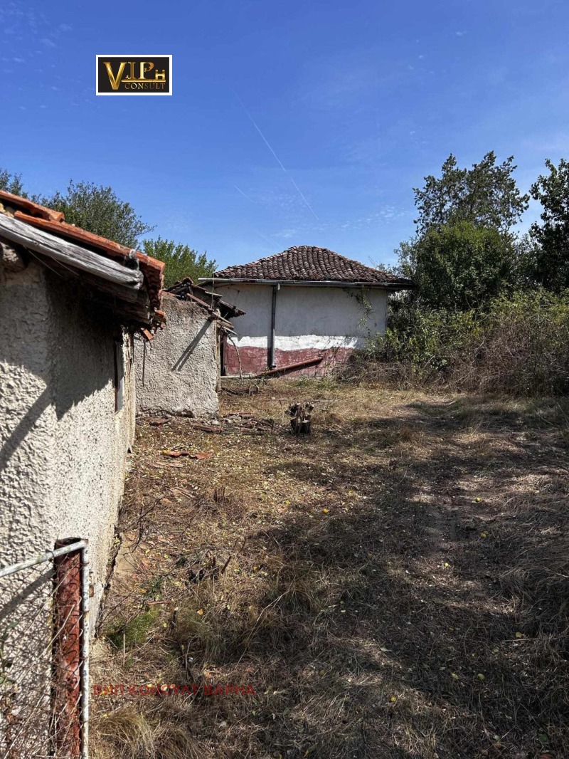 Продава КЪЩА, с. Красен, област Добрич, снимка 8 - Къщи - 52379810