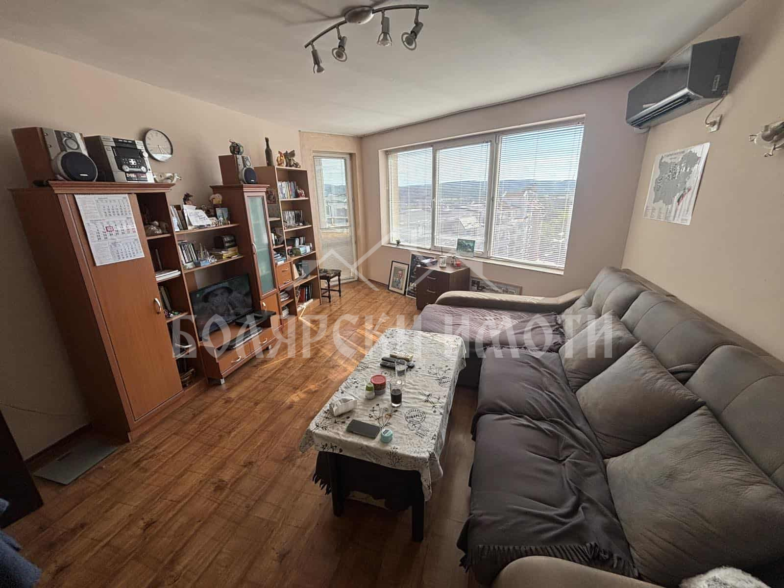 Продава 2-СТАЕН, гр. Велико Търново, Колю Фичето, снимка 2 - Апартаменти - 54909480