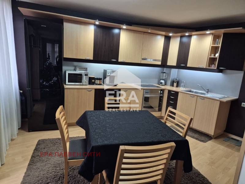 Продава 2-СТАЕН, гр. Плевен, Идеален център, снимка 2 - Апартаменти - 53186441