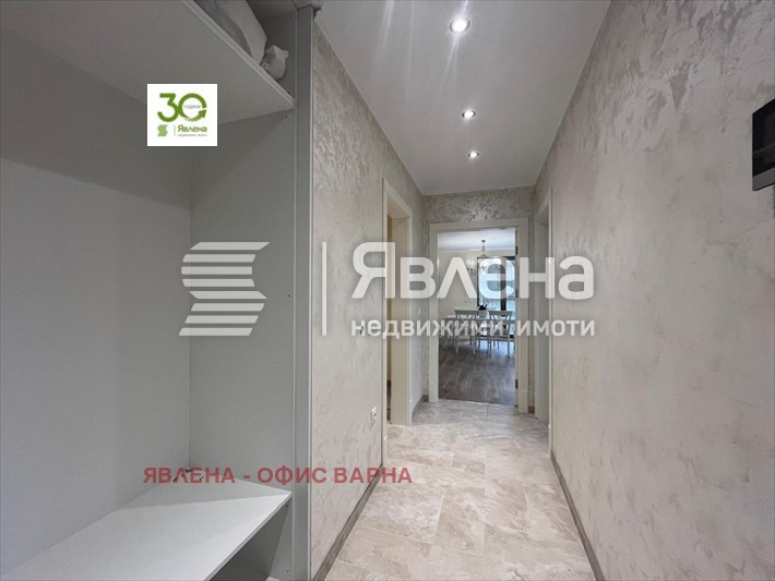 Продава 3-СТАЕН, гр. Варна, Център, снимка 12 - Aпартаменти - 47135226