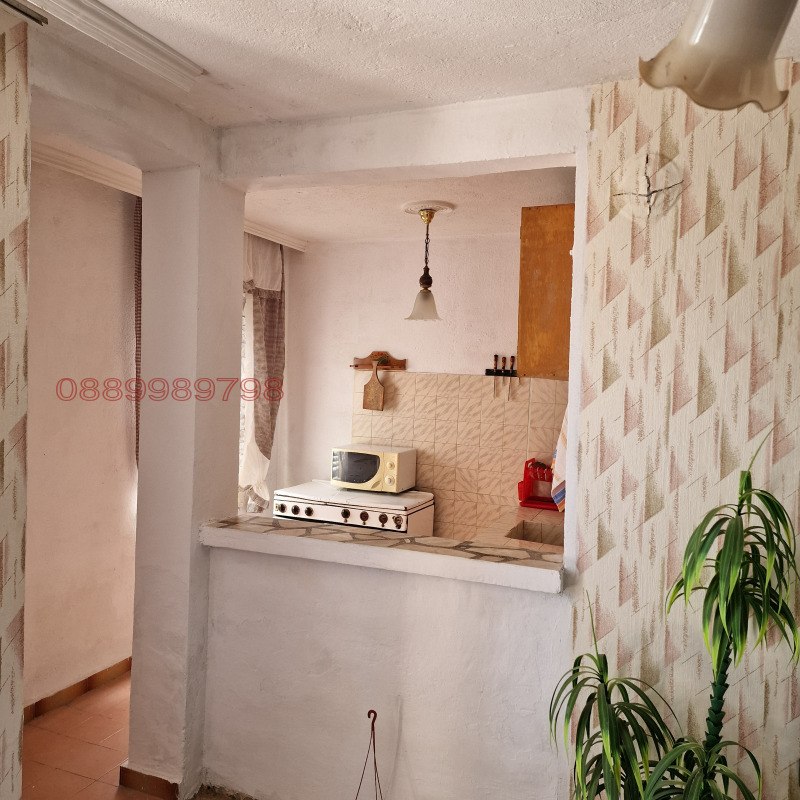 Продава КЪЩА, с. Ястребово, област Стара Загора, снимка 10 - Къщи - 52782909