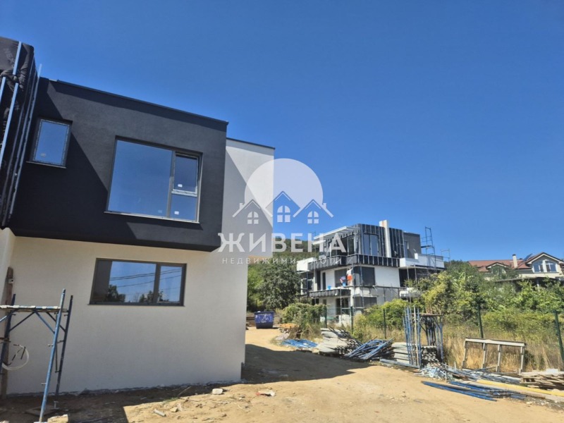 Продава КЪЩА, гр. Варна, м-т Долна Трака, снимка 8 - Къщи - 52360912