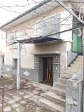 Продава КЪЩА, с. Церетелево, област Пловдив, снимка 1 - Къщи - 45351770