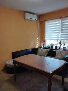 1 chambre Zapaden park, Sofia 1