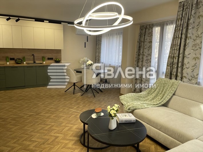 Продава 3-СТАЕН, гр. Пловдив, Център, снимка 5 - Апартаменти - 53921148