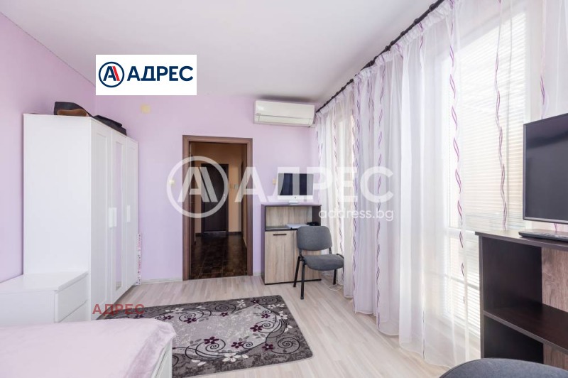 Продава МНОГОСТАЕН, гр. Варна, Лятно кино Тракия, снимка 2 - Апартаменти - 53172984