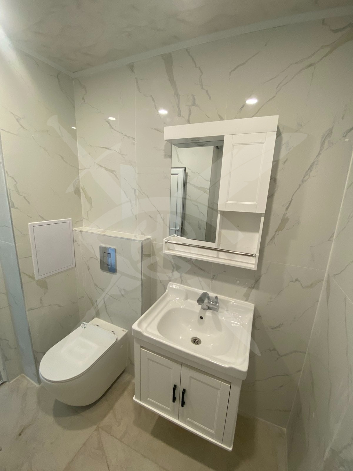Продава 3-СТАЕН, гр. Бургас, Изгрев, снимка 2 - Апартаменти - 55803306