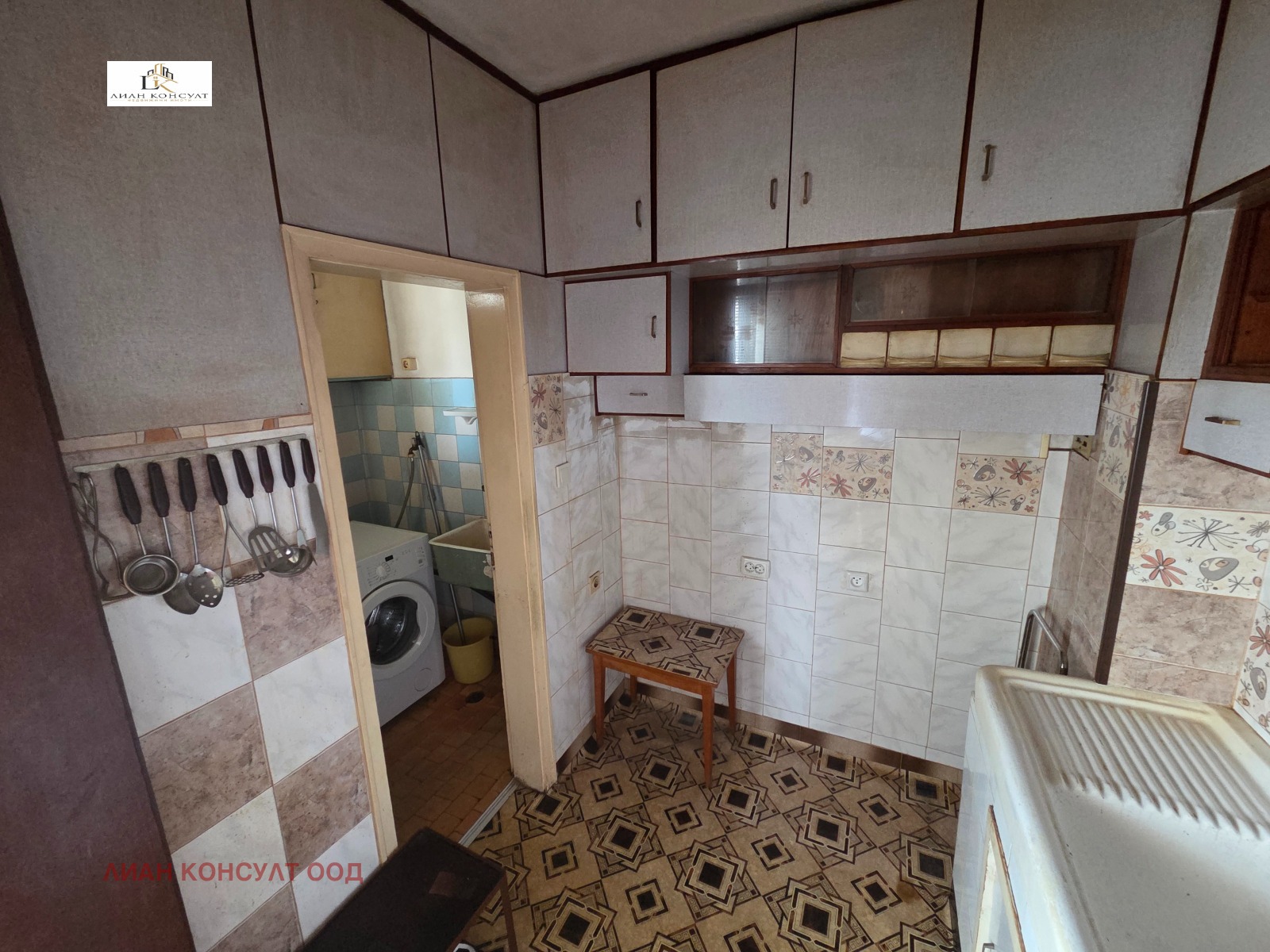 Продава 3-СТАЕН, гр. София, Красно село, снимка 2 - Апартаменти - 55990687