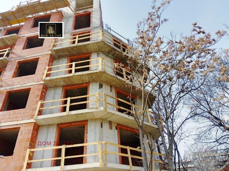 Продава  2-стаен град София , Банишора , 73 кв.м | 39226598 - изображение [2]