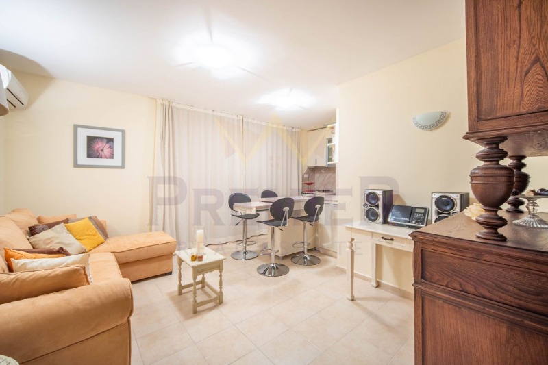 Продава МНОГОСТАЕН, гр. Свети Влас, област Бургас, снимка 8 - Апартаменти - 51284188