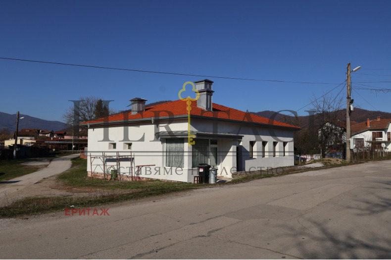 Продава КЪЩА, гр. Ботевград, област София област