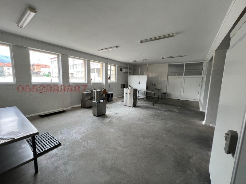 Продава БИЗНЕС ИМОТ, гр. Добринище, област Благоевград, снимка 13 - Други - 53598937