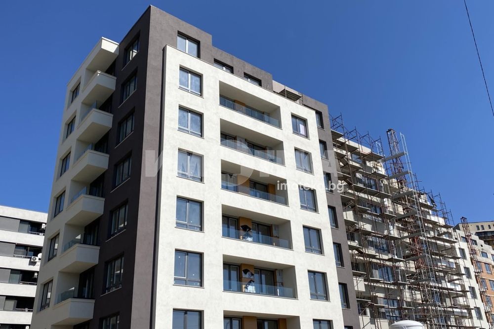 Продава МНОГОСТАЕН, гр. София, Красна поляна 2, снимка 2 - Апартаменти - 54864024