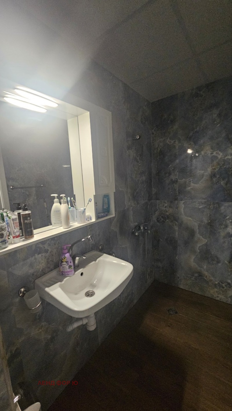 Продава  2-стаен град София , Витоша , 65 кв.м | 45287080 - изображение [11]