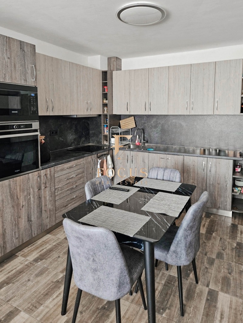 For Sale  2 bedroom Plovdiv , Ostromila , 87 sq.m | 31339506 - image [2]