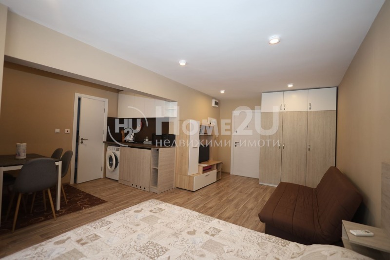 Продава МНОГОСТАЕН, гр. Варна, Център, снимка 2 - Апартаменти - 52468917