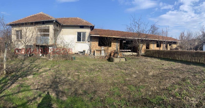 Продава  Къща област Враца , с. Комарево , 170 кв.м | 86058320