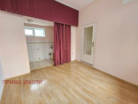 3 slaapkamers Tsentar, Varna 7