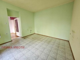 3 slaapkamers Tsentar, Varna 8