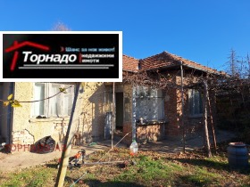 House Polikraishte, region Veliko Tarnovo 1