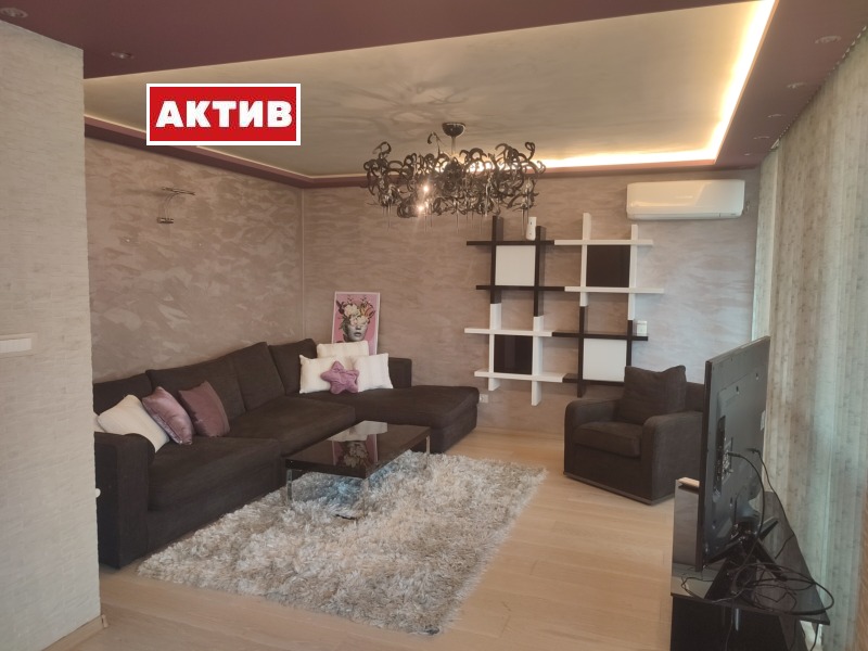 Продава  2-стаен град Търговище , Запад 1 , 75 кв.м | 22450768 - изображение [3]